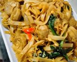 Foto langkah ke 5 dari resep Kwetiau goreng simple.