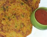 A picture of step 4 of Leftover dal & rice pancake.