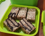 Házi zabszelet/egergiaszelet (glutén-,tej- és hozzáadott cukortól mentes) recept fázis 11 fotója