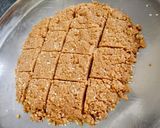 Gur papdi रेसिपी चरण 3 फोटो