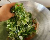 Hình bước làm 4 của món Rau càng cua trộn cá hộp
