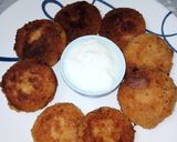 A picture of step 8 of Red Chilli Cutlets.