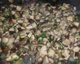 Foto del paso 5 de la receta: Hongos Shiitake a la provenzal