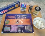 Foto del paso 1 de la receta: Espaguetis con salmón ahumado y huevos de codorniz