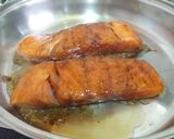Foto del paso 4 de la receta: Salmón estilo Thai con salsa de coco y mango