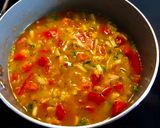 Foto del paso 2 de la receta: Salsa rápida de zapallitos italianos y tomate