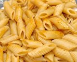 صورة لخطوة 1 من وصفة مكرونة أقلام بنينة عسل 😋