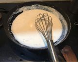 A picture of step 6 of Creamy garlic mushroom.