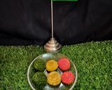 A picture of step 3 of Three colour semolina sandesh.