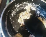 Foto del paso 2 de la receta: Cocina para pareja: Macarrones con queso