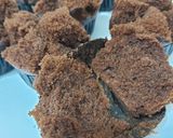 Foto langkah ke 7 dari resep Bolu coklat mekar anti gagal (no telur, no mixer).