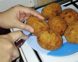 A picture of step 5 of Chicken Nargisi kabab.