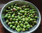 करवंदाची चटणी (karvandachi chutney recipe in marathi) रेसिपी स्टेप 1 फोटो 