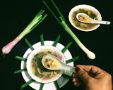 A picture of step 8 of Tom Yum Soup.