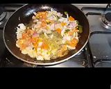 A picture of step 9 of Lauki ki sabzi🥒🥬🥒.