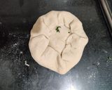 A picture of step 6 of Mooli Paratha.
