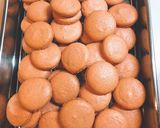 Hình bước làm 5 của món Macaron với kem bơ