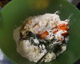 Foto del paso 2 de la receta: Tortitas de coliflor, espinacas y zanahoria