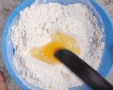 Foto langkah ke 3 dari resep Corndog Mozzarella Sosis.