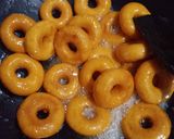 Foto langkah ke 6 dari resep Kuih Keria.