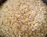 A picture of step 1 of Broken wheat lapsi (fada lapsi).