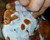 A picture of step 5 of سیو پاپڑی چاٹ.