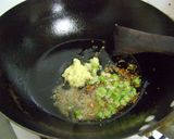 A picture of step 2 of Sindhi Kadhi.