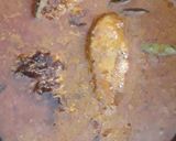 A picture of step 5 of Machli ka khatta salan.