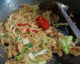 Foto langkah ke 6 dari resep Mie Goreng Chinese Food (Halal).