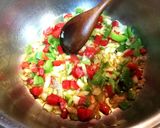 Foto del paso 2 de la receta Sopa de bacalao, chirlas y judías planas al aroma de lovage