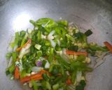 A picture of step 4 of Cabbage manchurian.