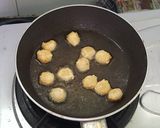 Foto langkah ke 3 dari resep Cimol kenyolkenyol 🍡 bumbu kacang.