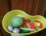 Foto langkah ke 1 dari resep 18. Ayam geprek sambal matah.
