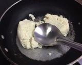 A picture of step 2 of Bread ki chamcham.