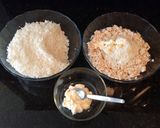 A picture of step 8 of Chicken with Rice Salad in a Bundt Pan.