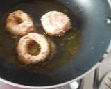 A picture of step 4 of Onion Rings.