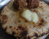 बाजरे की रोटी (Bajre ki roti recipe in Hindi) रेसिपी चरण 5 फोटो