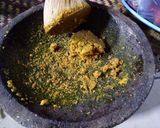 Foto langkah ke 1 dari resep Ayam Goreng Ungkep (bawang putih).
