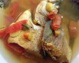 Foto langkah ke 4 dari resep Asem asem ikan cukil pedas.