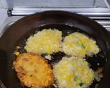 Foto langkah ke 3 dari resep Bakwan Jagung Menado.