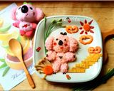 Hình bước làm 2 của món Cơm bento: Gấu koala hồng đáng yêu (Đậu hũ xào tôm nấm)