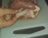 Foto del paso 2 de la receta: Bondiola de cerdo a la costra rellena con panceta ahumada