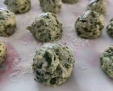 Foto del passaggio 5 della ricetta Gnocchi di ricotta e farinello