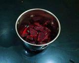 A picture of step 2 of Beetroot Yogurt Dip.