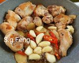 A picture of step 8 of Three Cup Chicken with King Oyster Mushrooms.