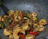 Foto langkah ke 11 dari resep Udang Oseng Mentega.