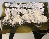 Une image de l'étape 3 de Roulé de poireaux façon bûche à la ricotta,basilic et épices italiennes.