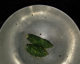 করলা ভর পুর(Stuffed karela recipe in Bengali) রেসিপি ধাপ - 2 ছবি