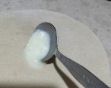 A picture of step 2 of Khasta bal wala chaki ke atty Ka paratha.