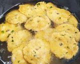 મેથી મસાલા પૂરી (Methi Masala Puri Recipe In Gujarati ) રેસીપી સ્ટેપ2ફોટો